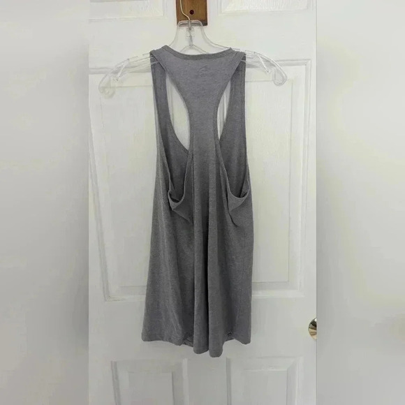 Women's SeaWorld Grey Large Racer Back Tank Top (GUC) - Picture 7 of 11